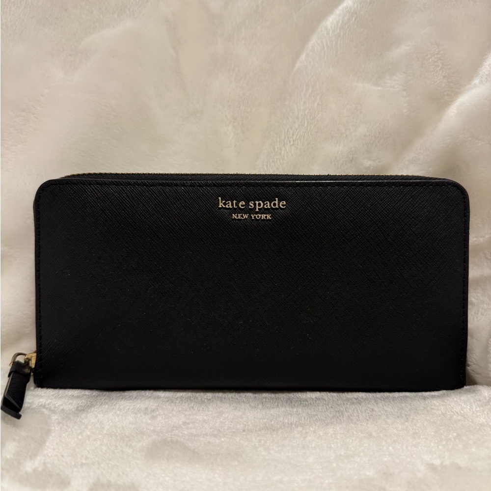Kate Spade Classic Black Zip Wallet